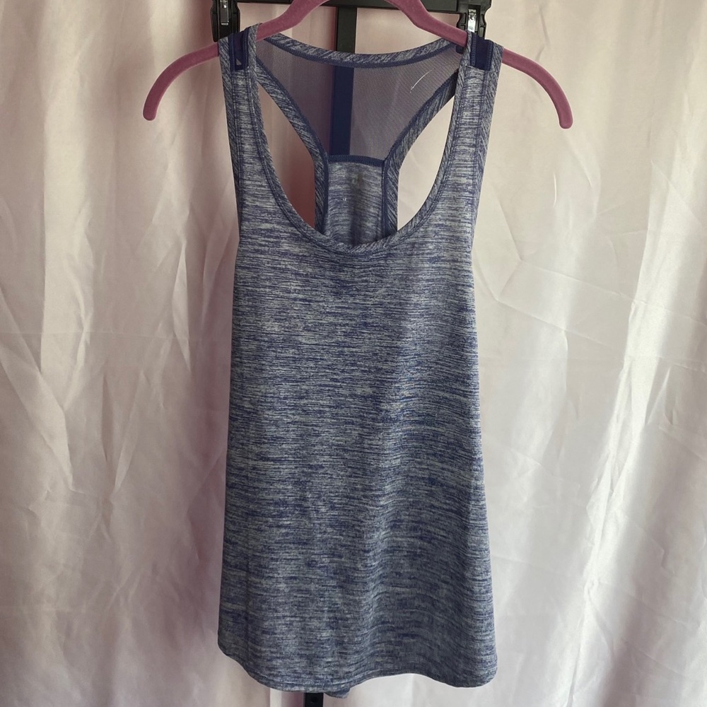 Alive Magnetics Blue Heathered Workout Tank, size Medium